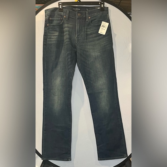 Lucky Brand Men's Dark Wash Jeans - Picture 1 of 4